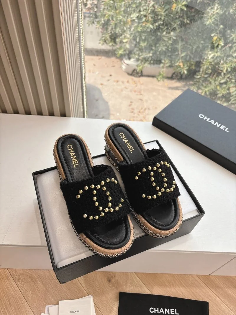 NewStyle Chanel Slippers 18881