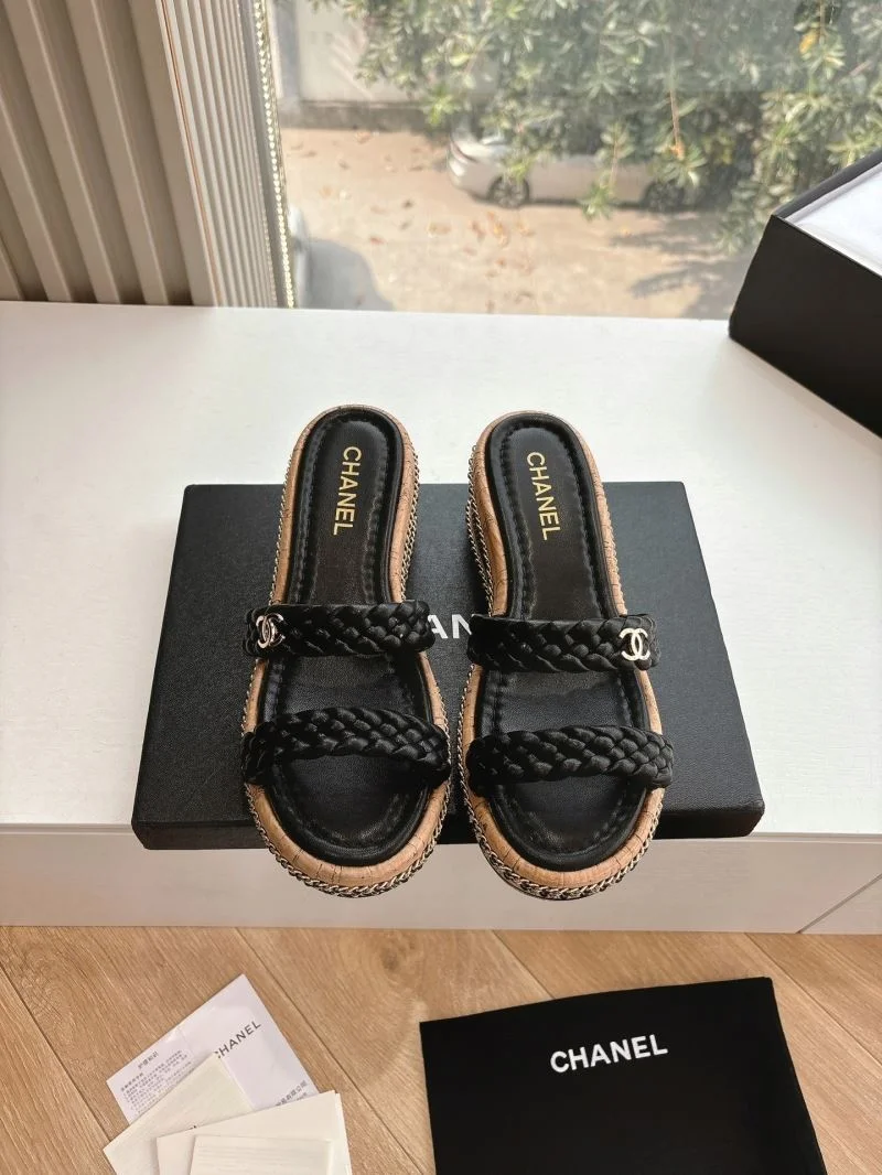 Chanel Slippers WaterResistant 18880