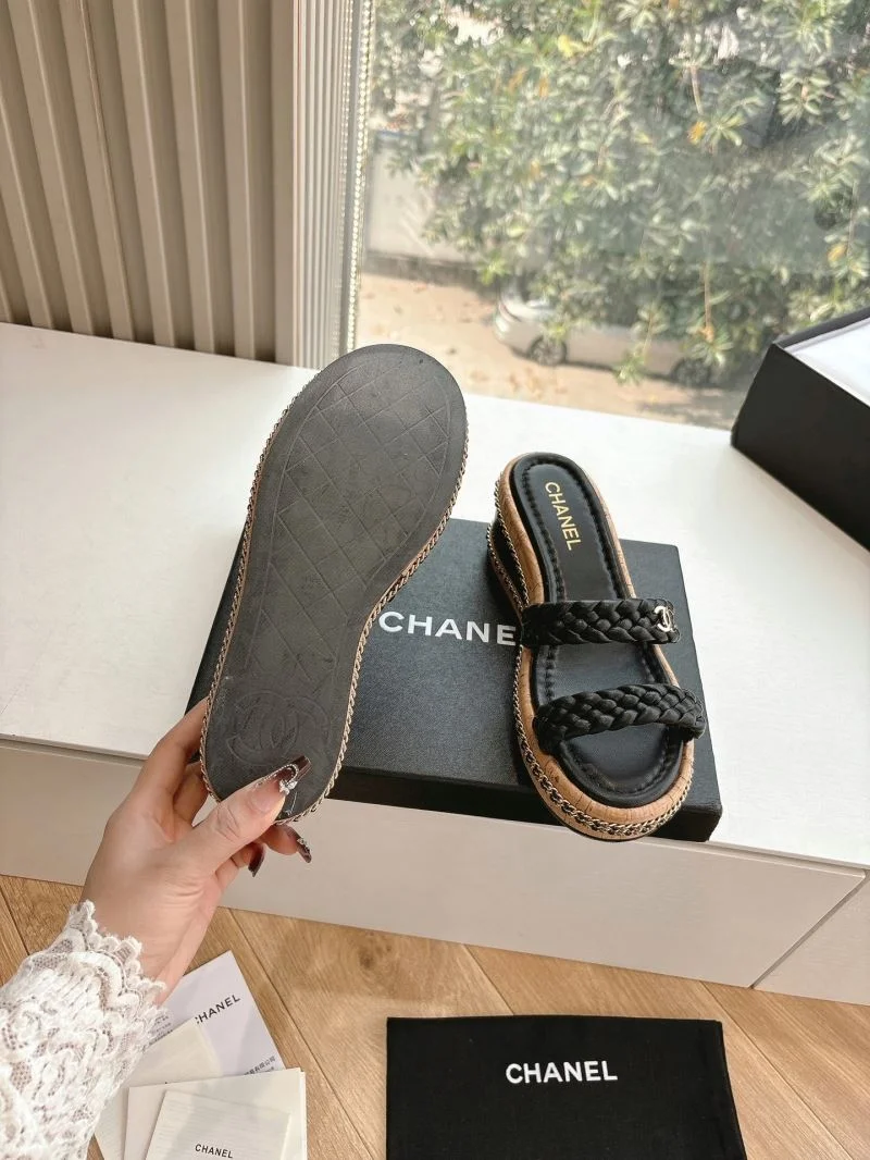 Chanel Slippers WaterResistant 18880