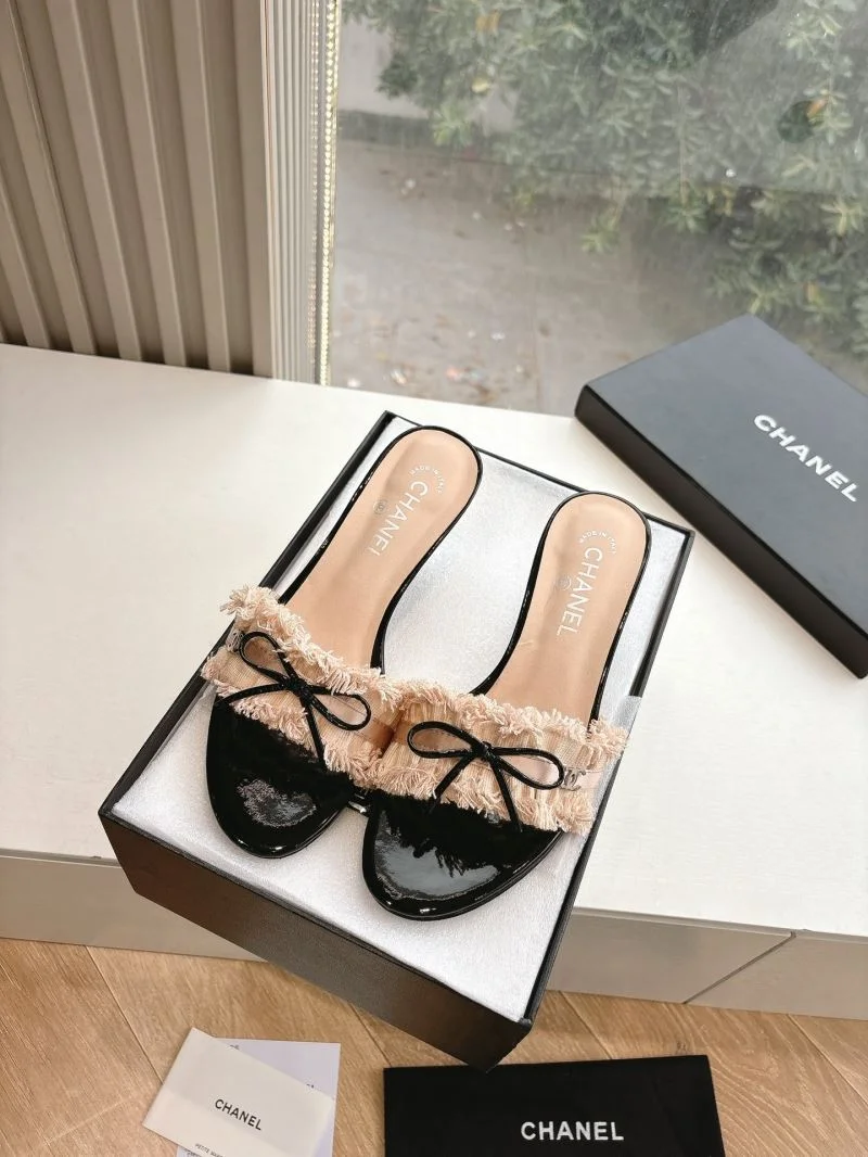 FlexibleFit Chanel Slippers 18875