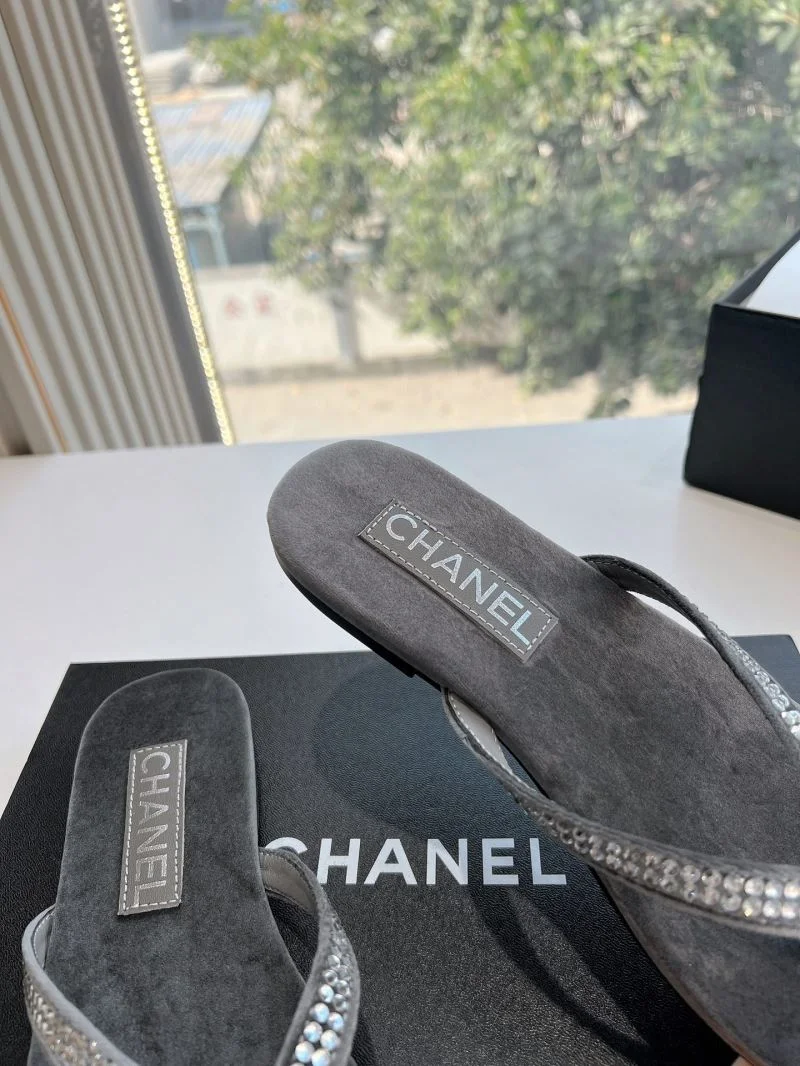 Chanel Slippers QuickDry 18931