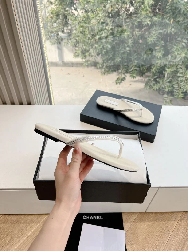 Chanel Slippers Neat 18870