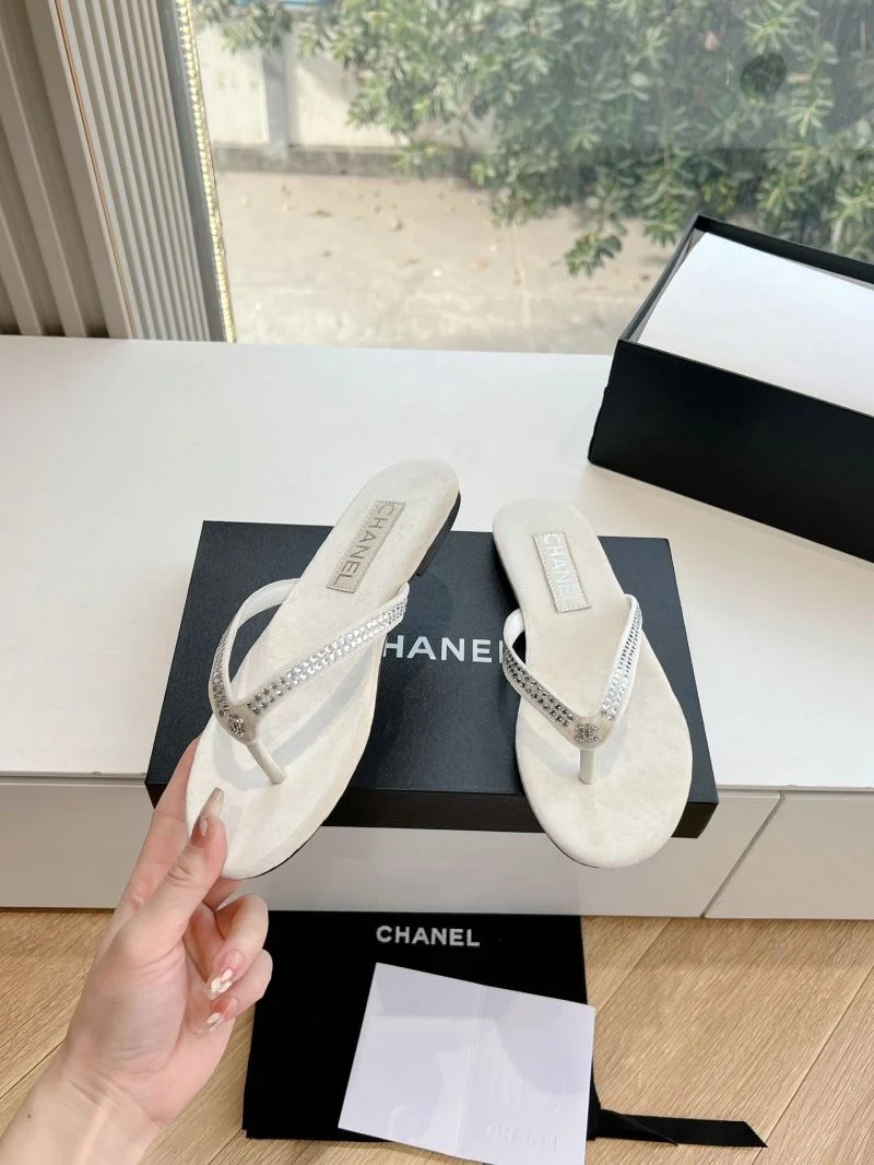 Chanel Slippers Neat 18870