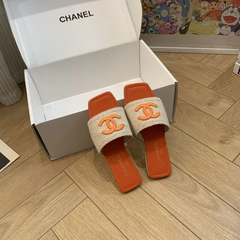 UrbanChic Chanel Slippers 18856