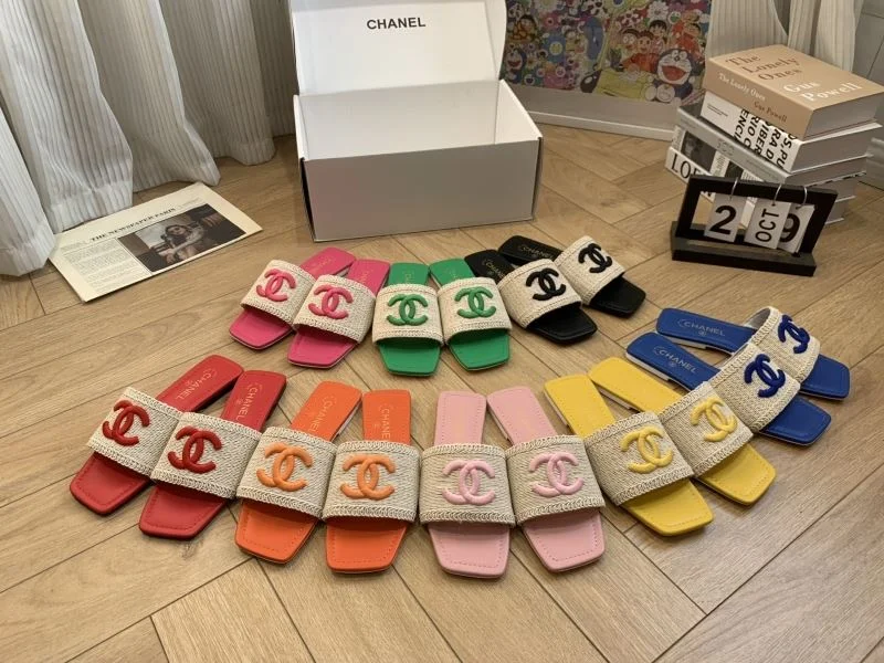 UrbanChic Chanel Slippers 18856