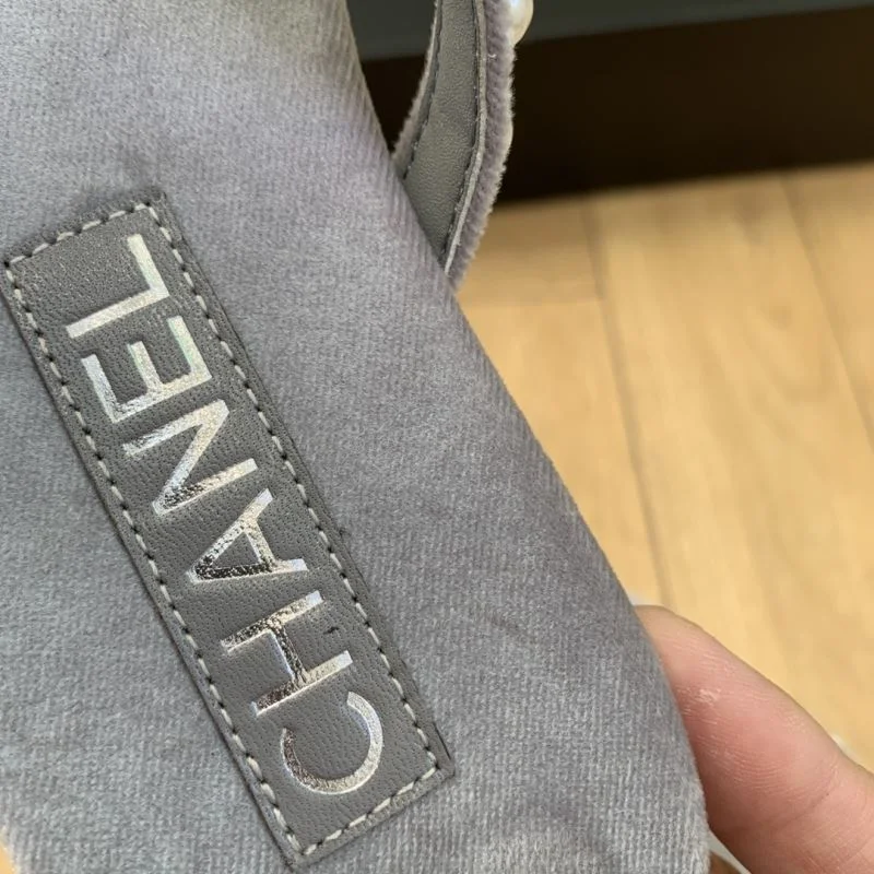 Chanel Slippers Premium 18850