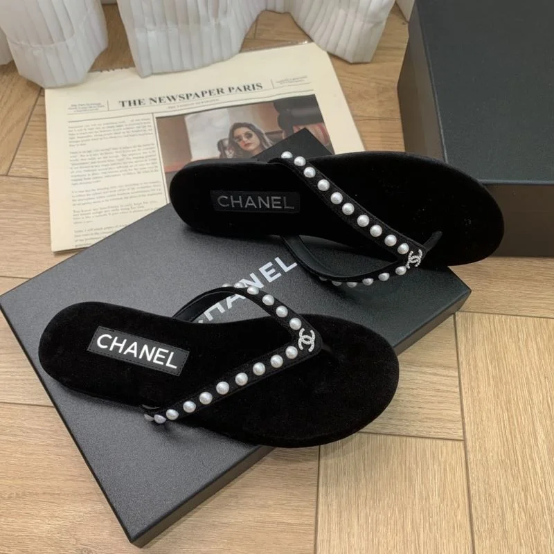 Chanel Slippers Attractive 18911