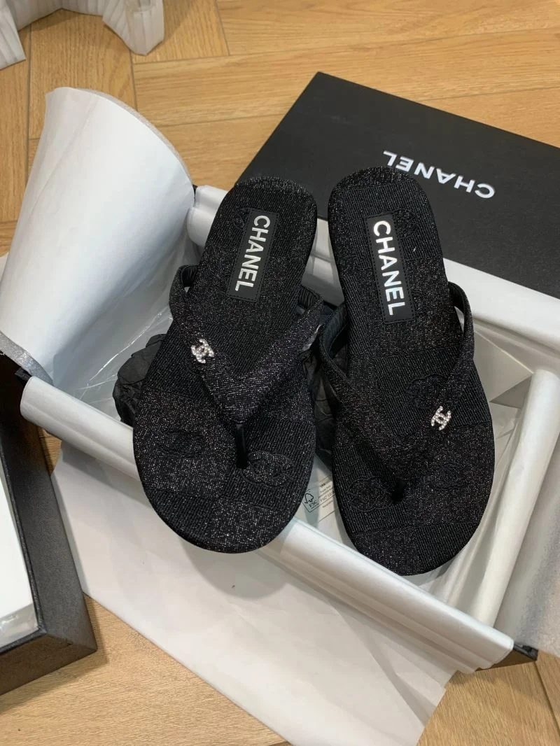Chanel Slippers StreetReady 18851
