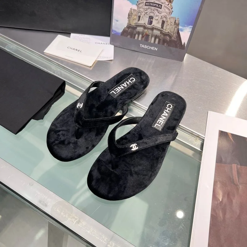DailyWear Chanel Slippers 18845