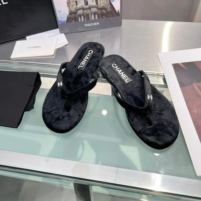 DailyWear Chanel Slippers 18845