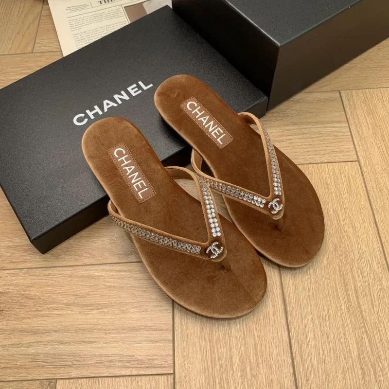 Chanel Slippers Trendsetting 18842