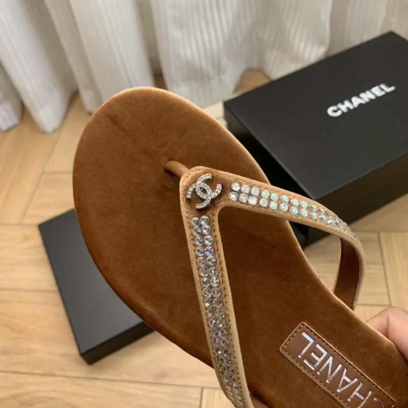 Chanel Slippers Trendsetting 18842