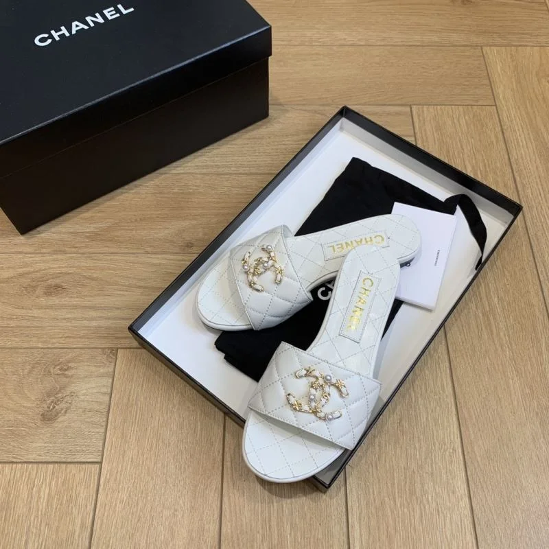 Chanel Slippers SportInspired 18900