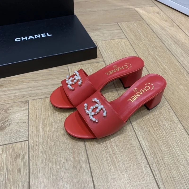Chanel Slippers Sporty 18829