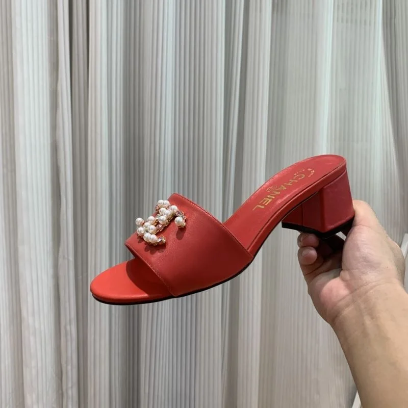 Chanel Slippers Sporty 18829
