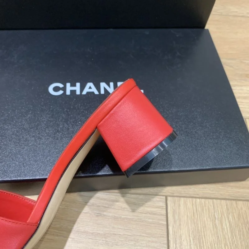 Chanel Slippers Sporty 18829