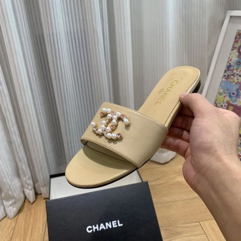 Chanel Slippers WellDesigned 18833