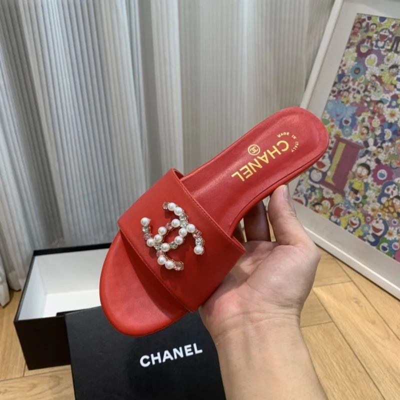 Sustainable Chanel Slippers 18828