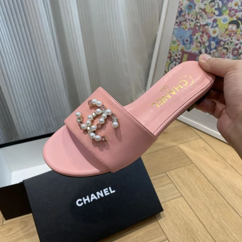 Chanel Slippers Supportive 18862