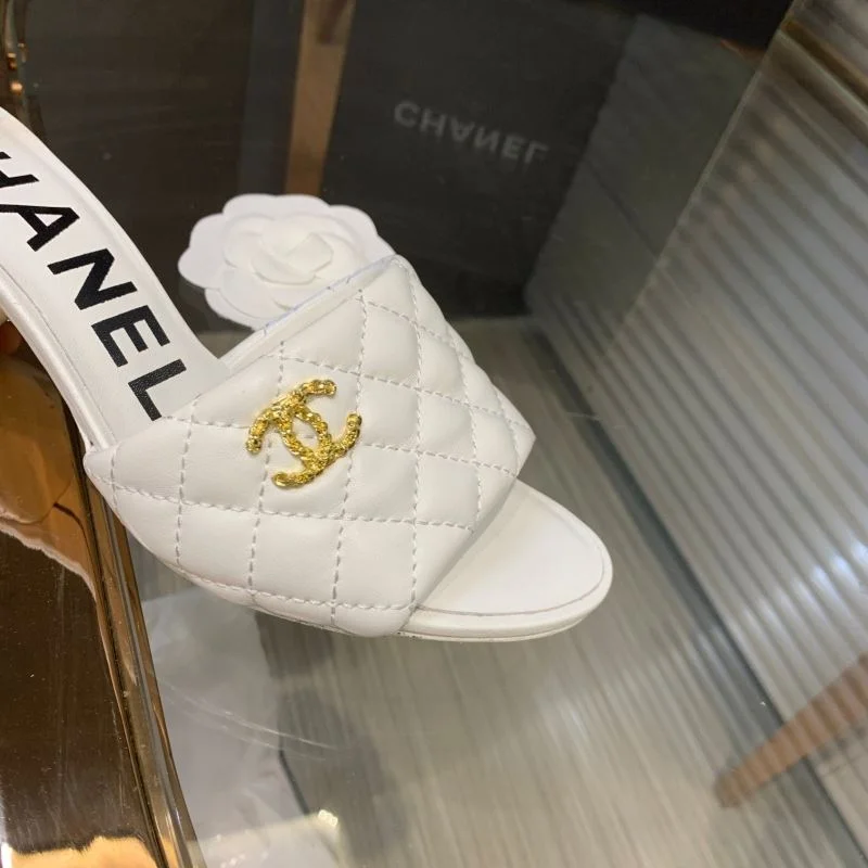 Sporty Chanel Slippers 18825