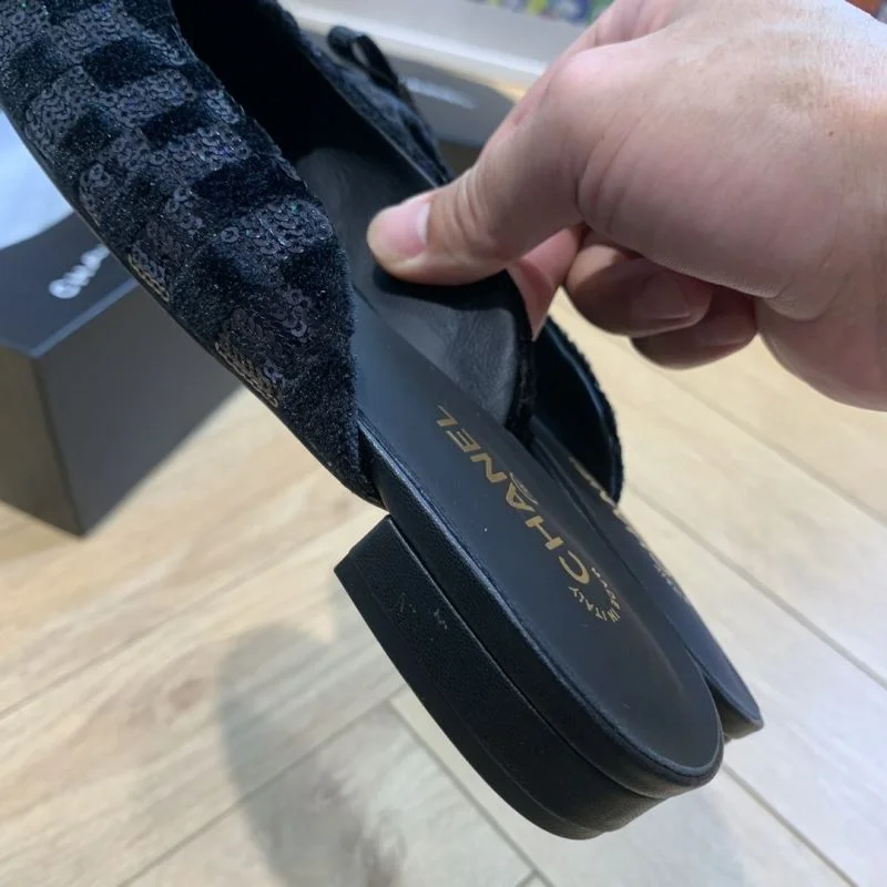 ComfortFit Chanel Slippers 18815