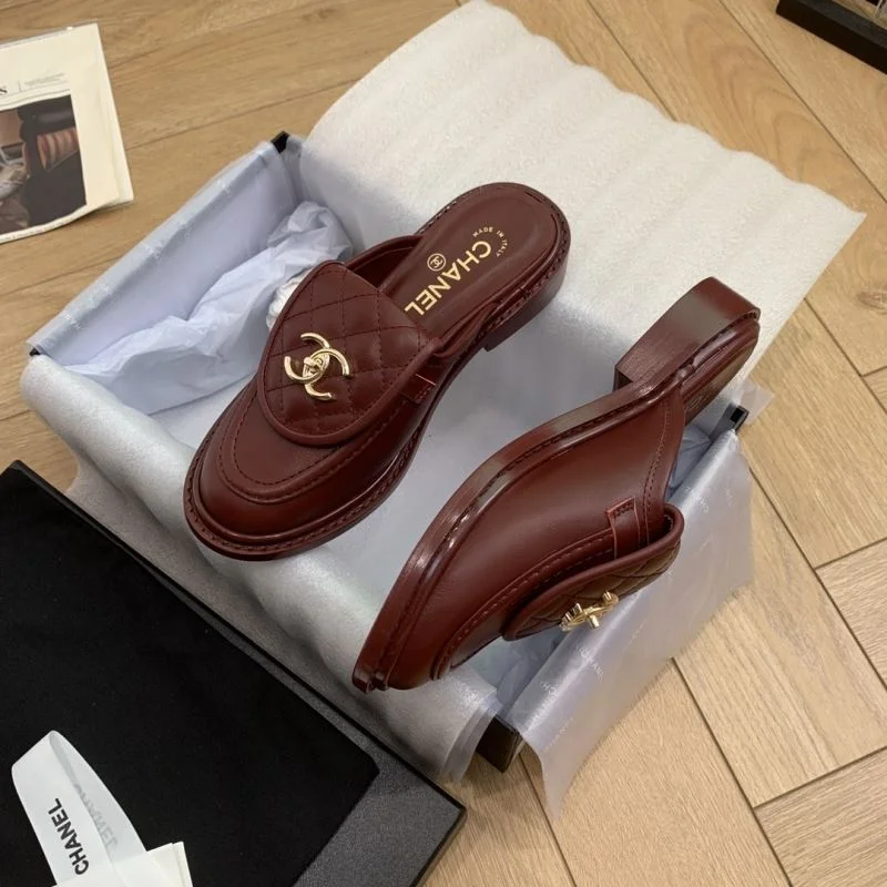 Youthful Chanel Slippers 18818