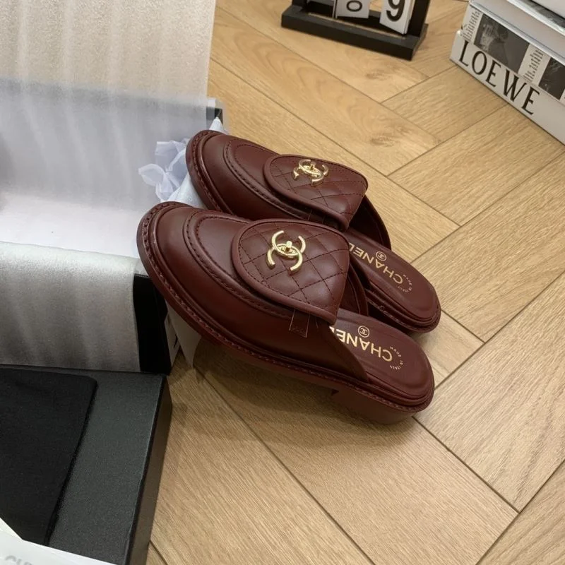 Youthful Chanel Slippers 18818