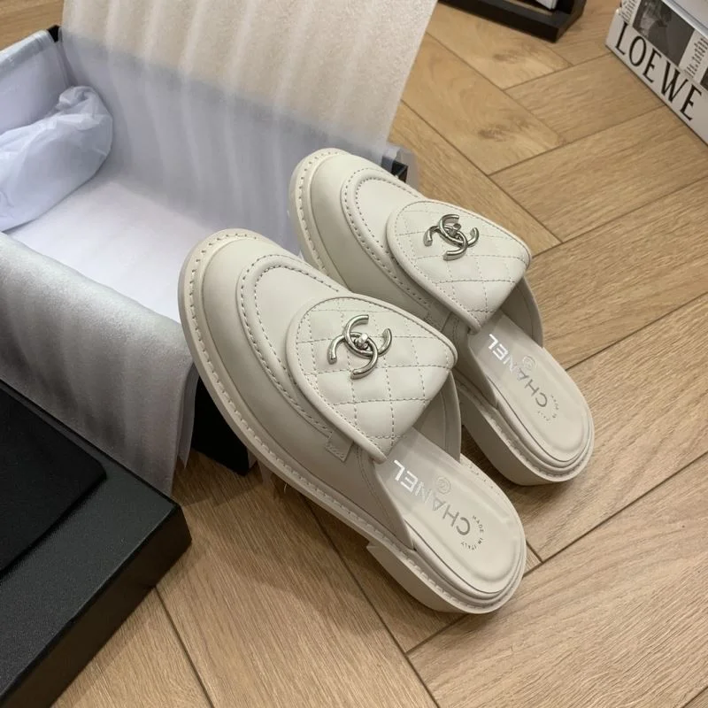Lightweight Chanel Slippers 18812