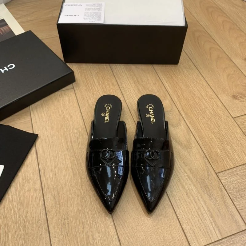 ComfortFit Chanel Slippers 18804