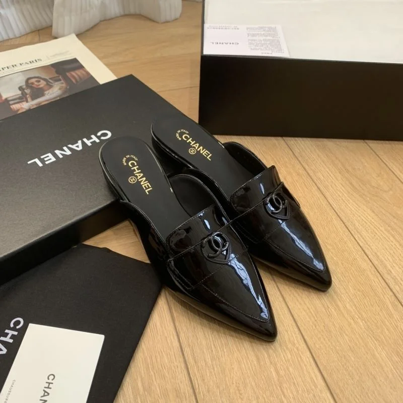 ComfortFit Chanel Slippers 18804