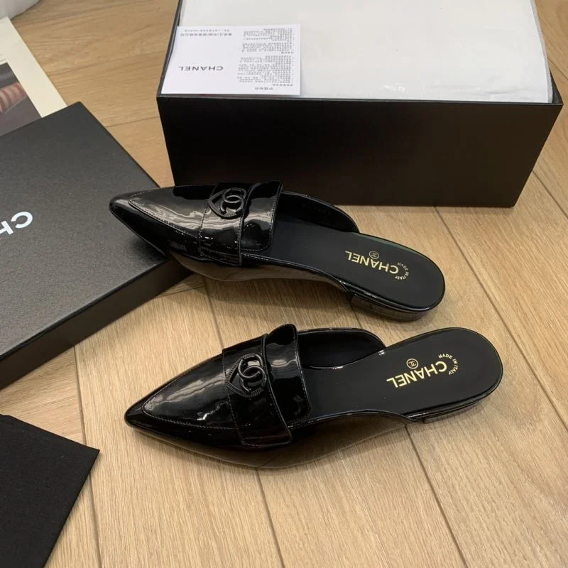 ComfortFit Chanel Slippers 18804