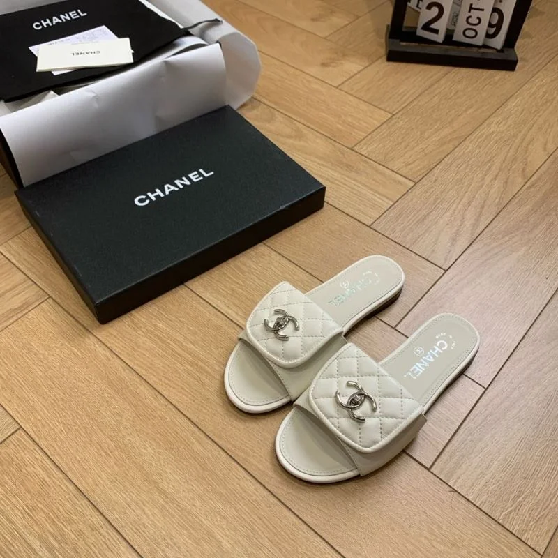 Chanel Slippers QuickDry 18803