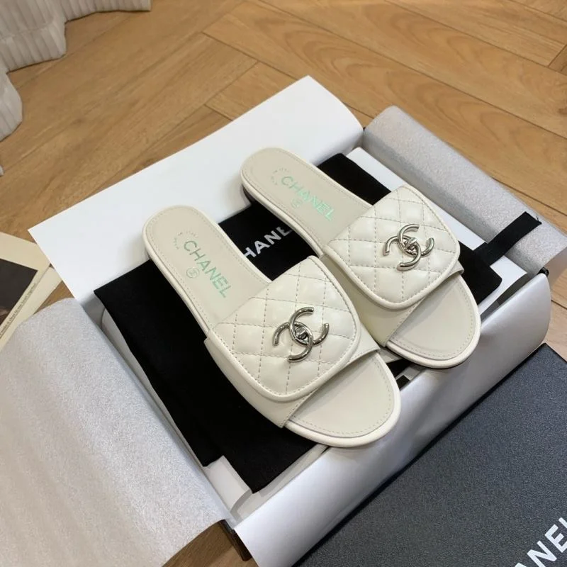 Chanel Slippers QuickDry 18803