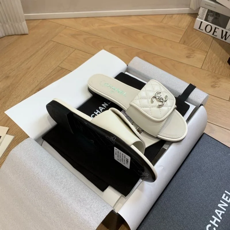 Chanel Slippers QuickDry 18803
