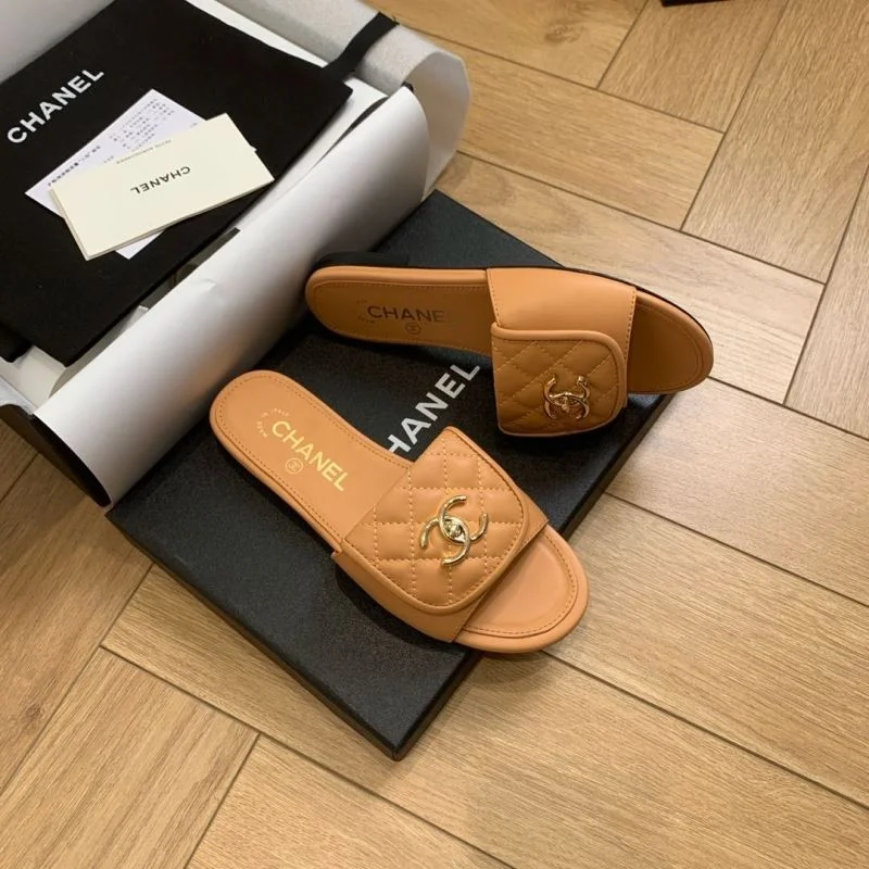 Original Chanel Slippers 18801