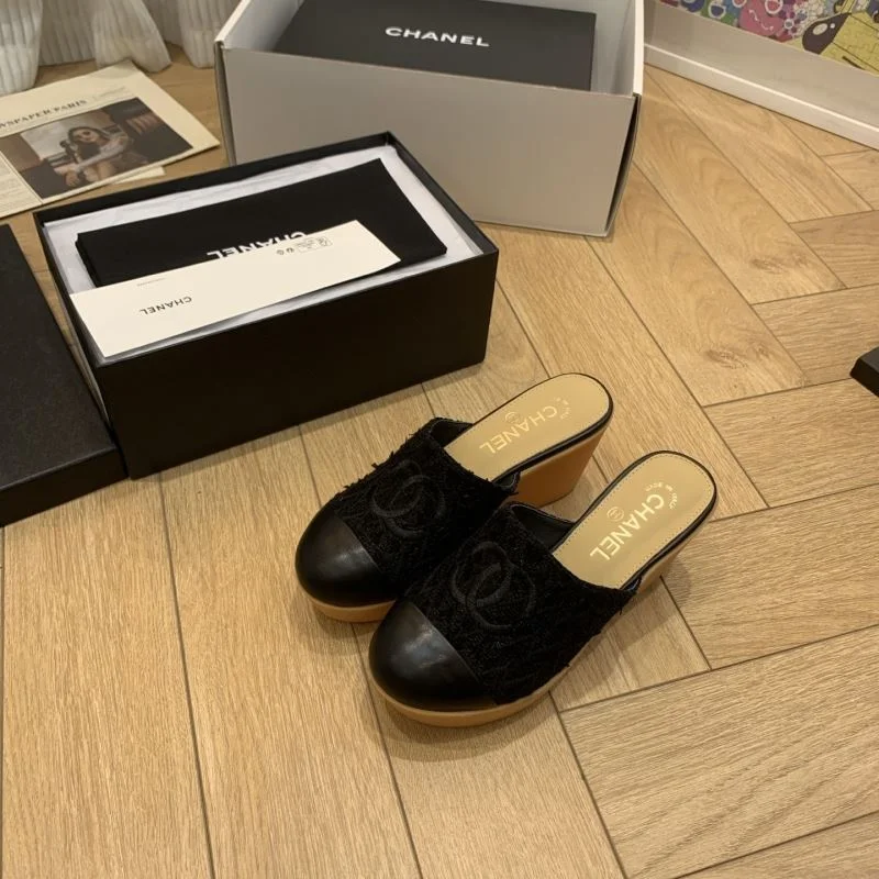 Chanel Slippers Trendy 18805