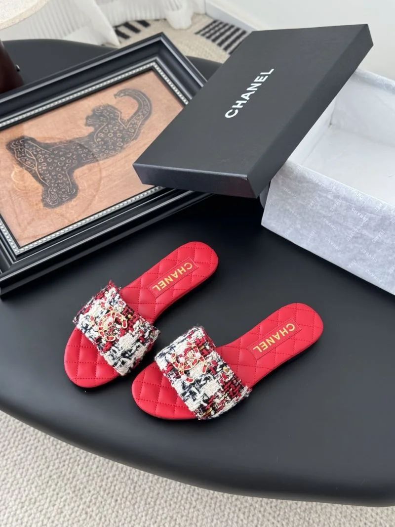 Casual Chanel Slippers 18790