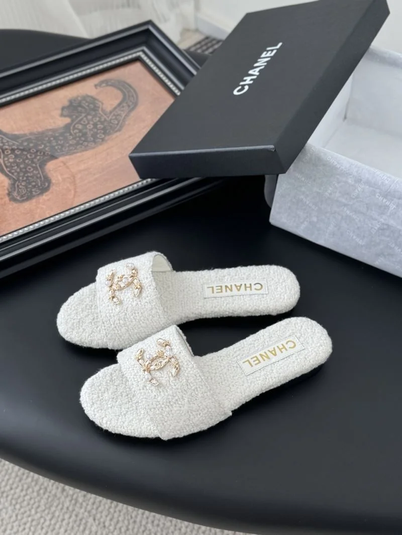Packable Chanel Slippers 18784