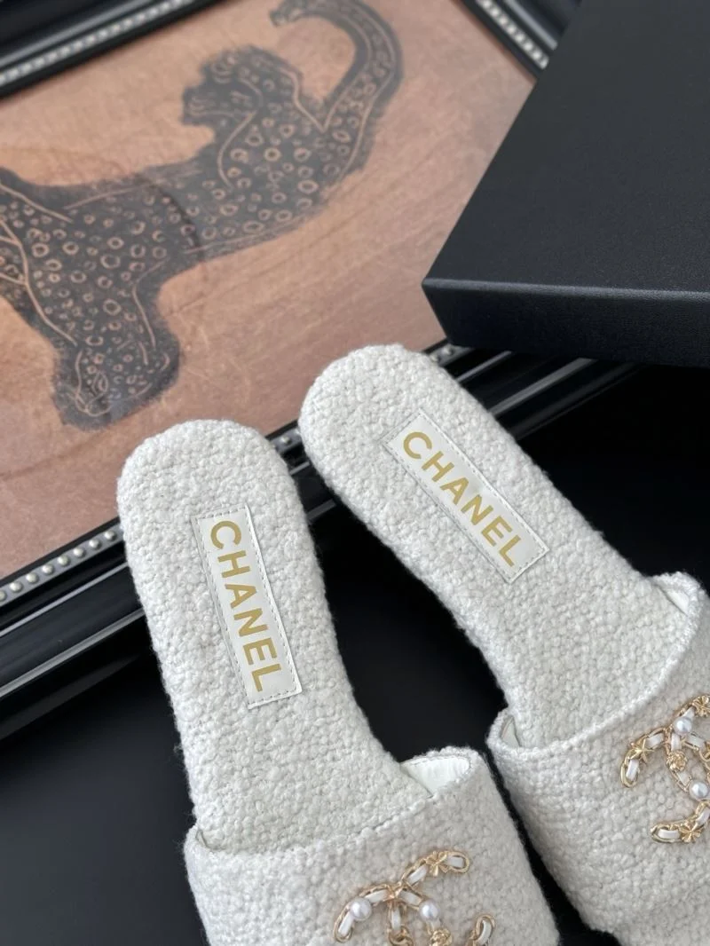 Packable Chanel Slippers 18784