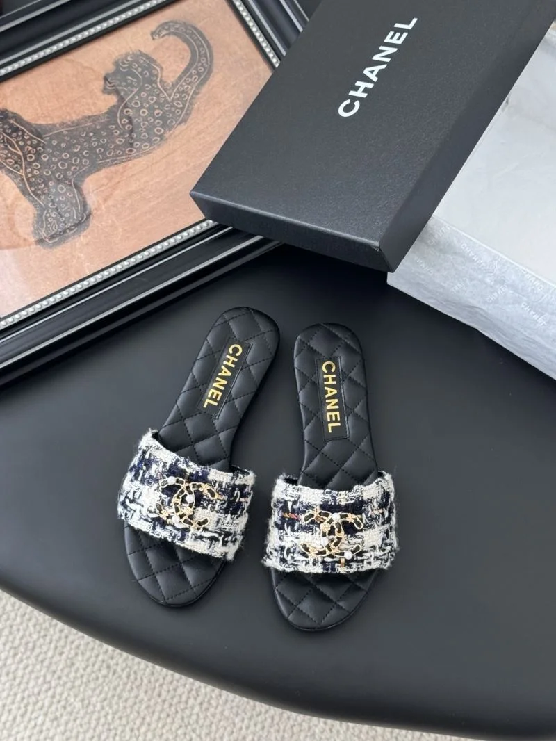 Chanel Slippers TravelReady 18779