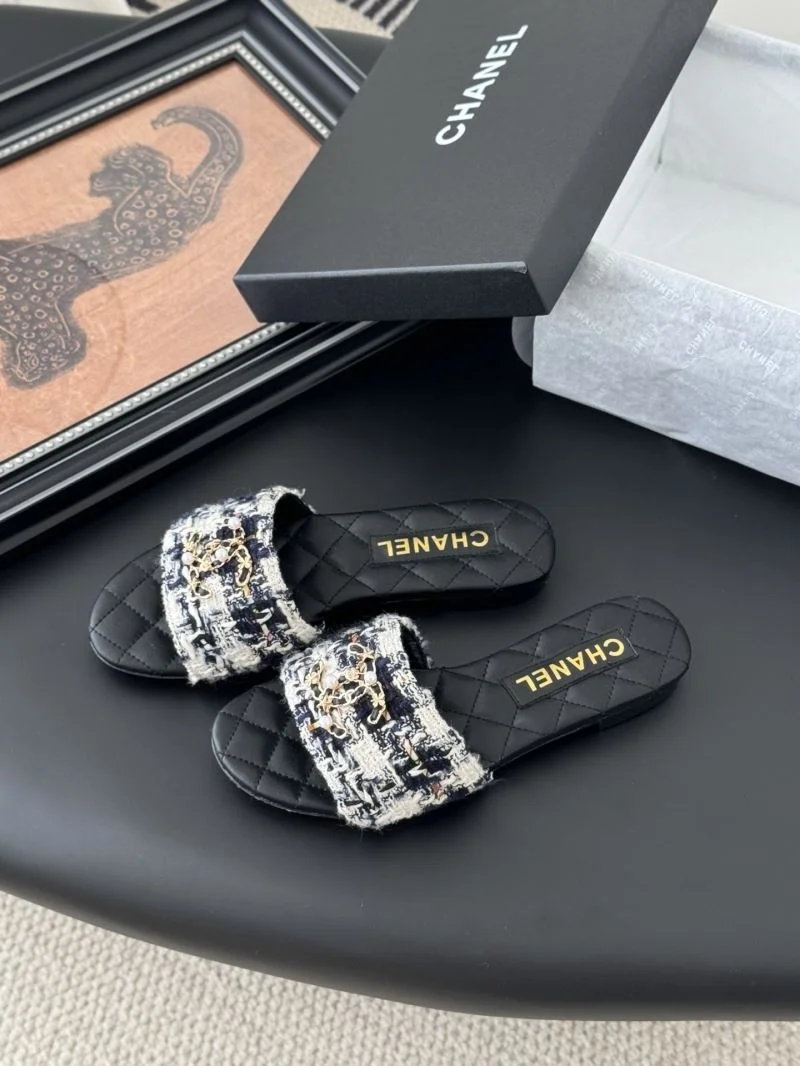 Chanel Slippers TravelReady 18779