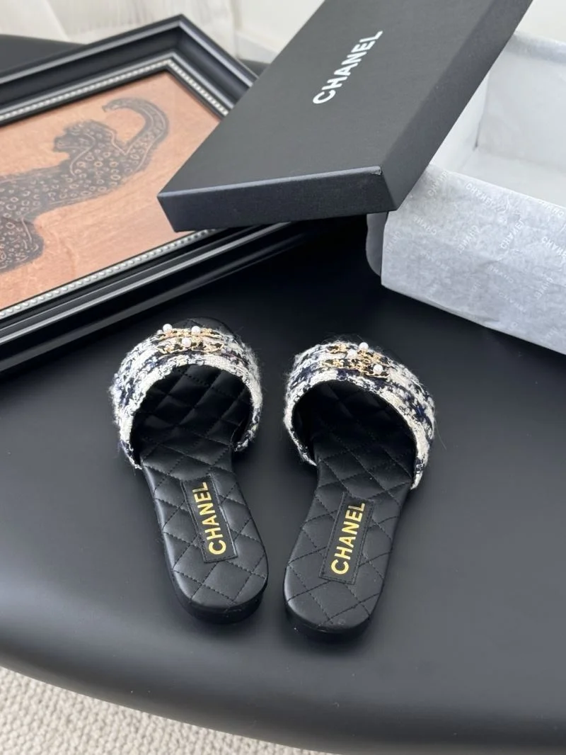 Chanel Slippers TravelReady 18779