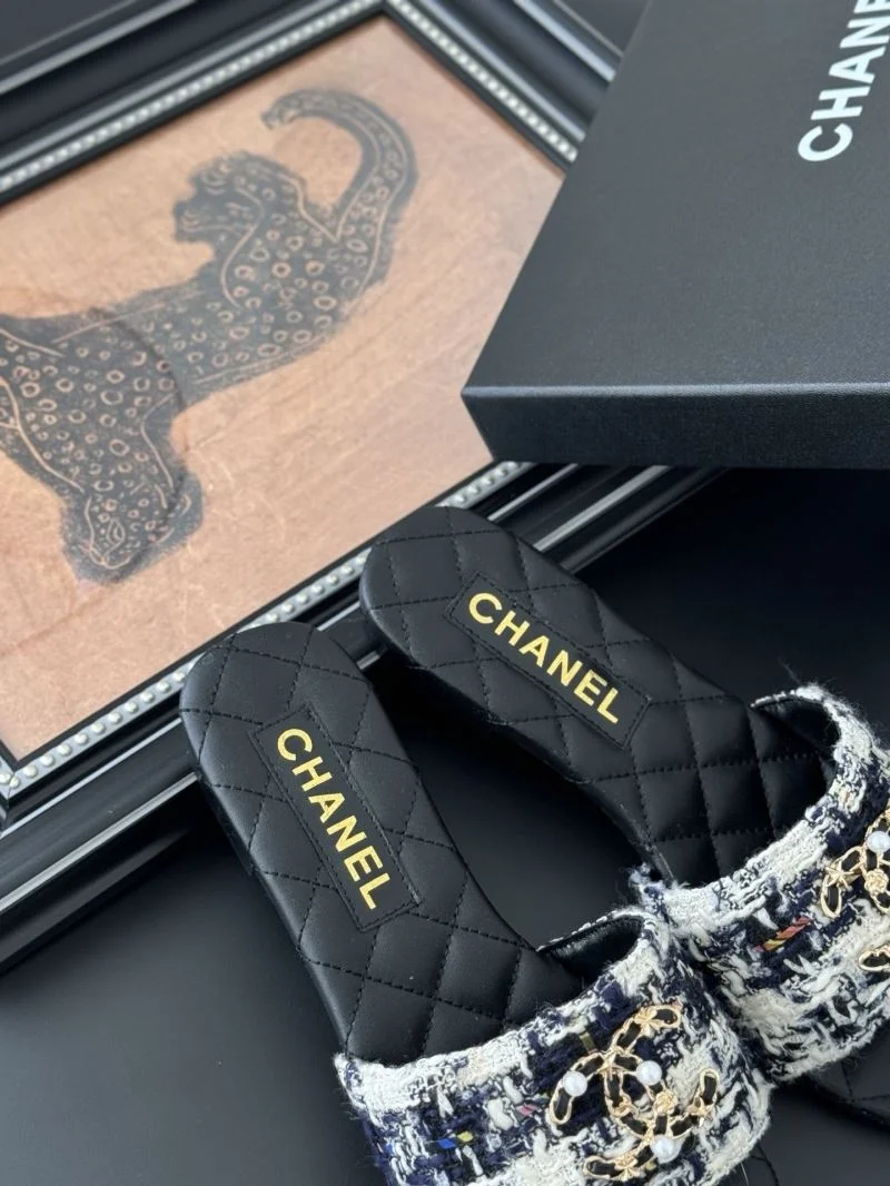 Chanel Slippers TravelReady 18779