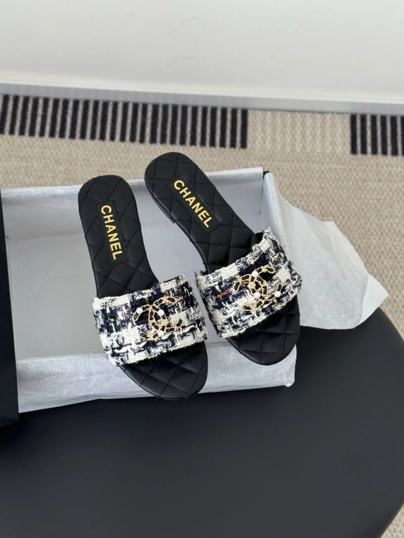 Chanel Slippers TravelReady 18779