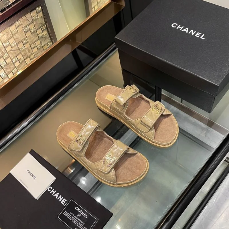 Chanel Slippers Sophisticated 18777