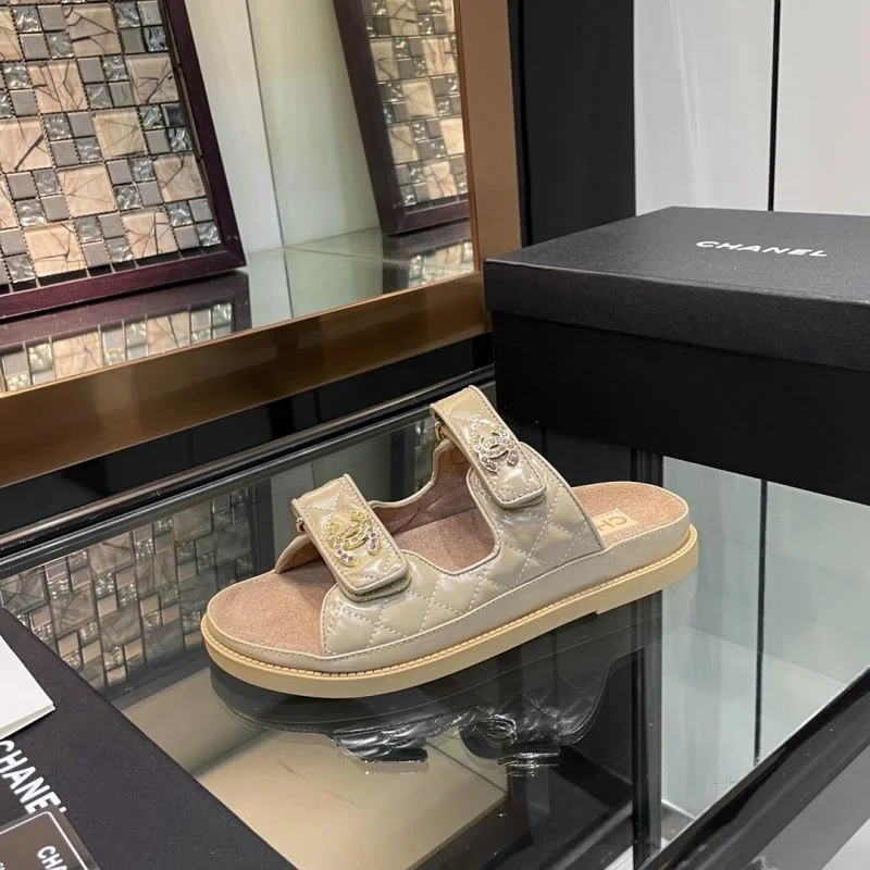 Chanel Slippers Sophisticated 18777