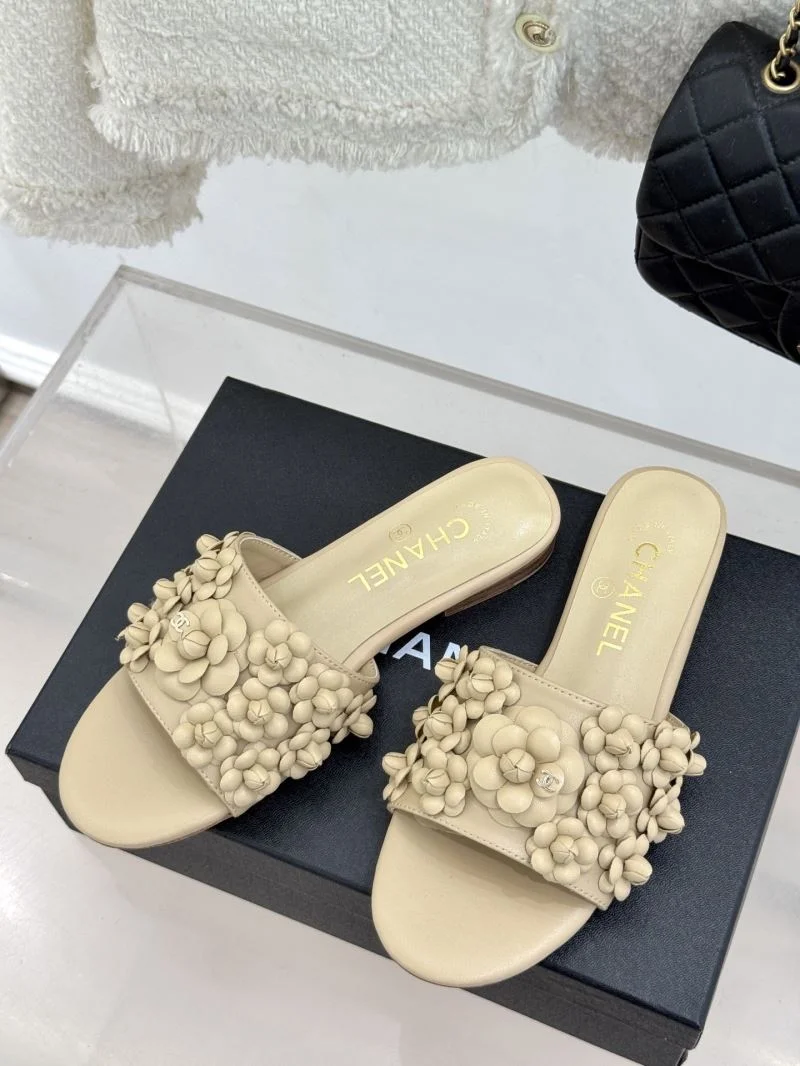 Chanel Slippers Lightweight 18764