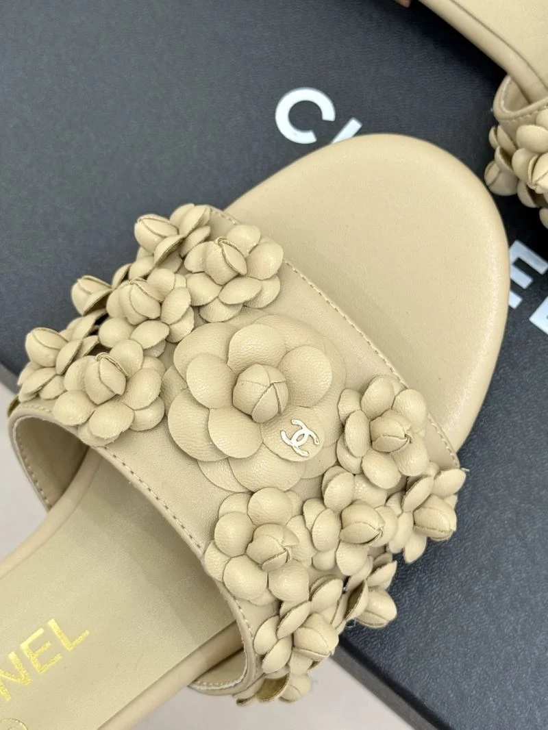 Chanel Slippers Lightweight 18764