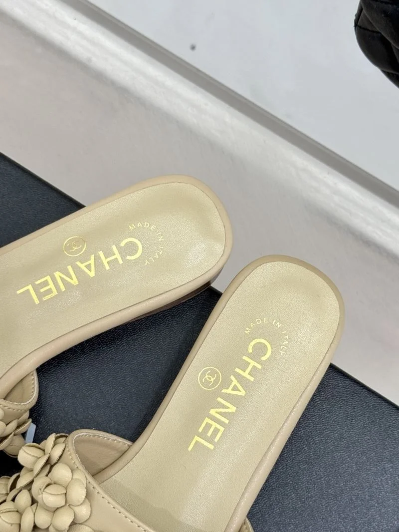 Chanel Slippers Lightweight 18764