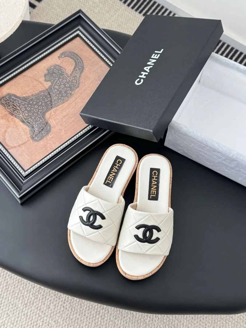 FreshLook Chanel Slippers 18761